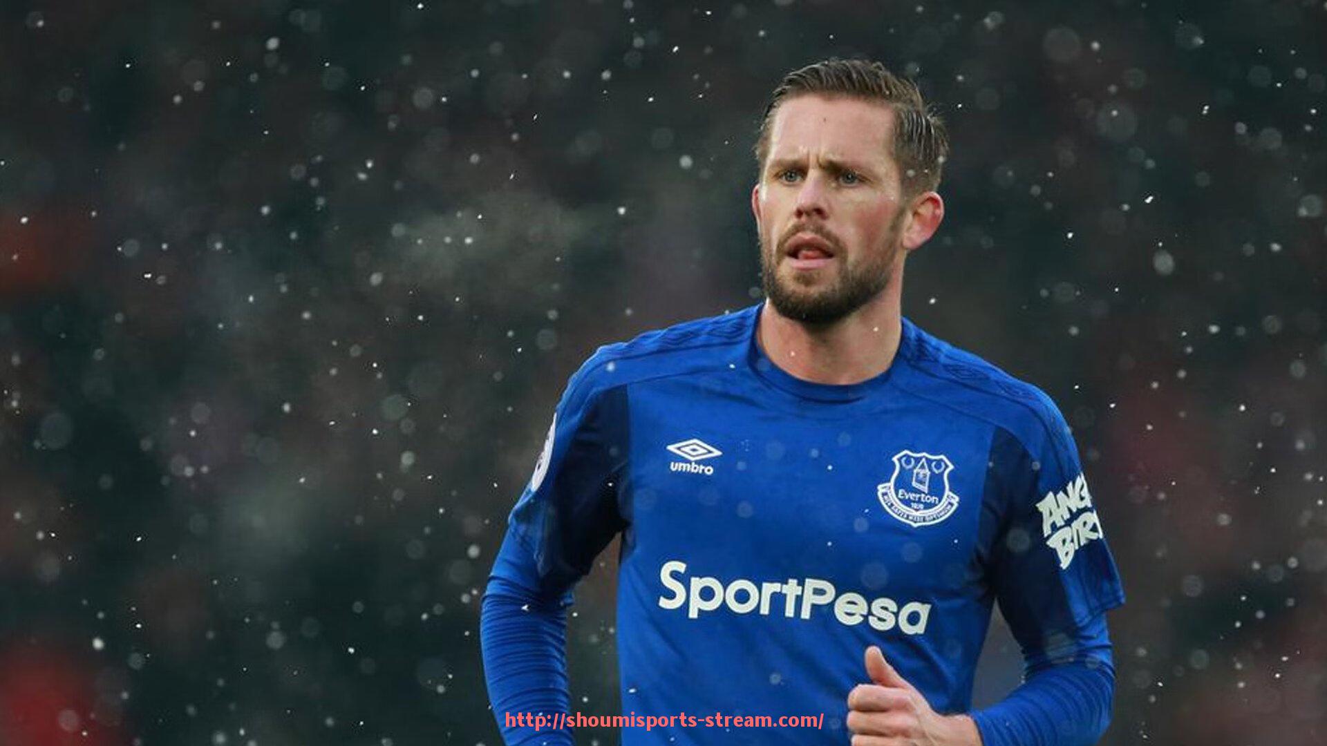 收米体育直播-世俱杯球员长途奔袭后直接破门的高光时刻实例盘点